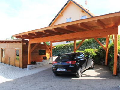 Carport-Anlage