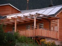 Überdachung Balkon-Geländer Holzfassade