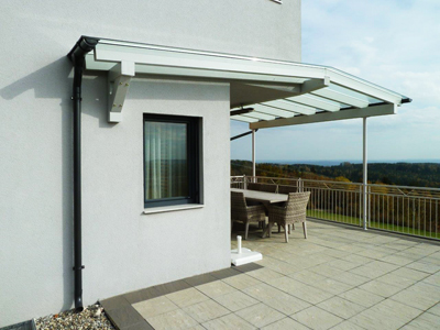 Terrassenueberdachung mit Glas